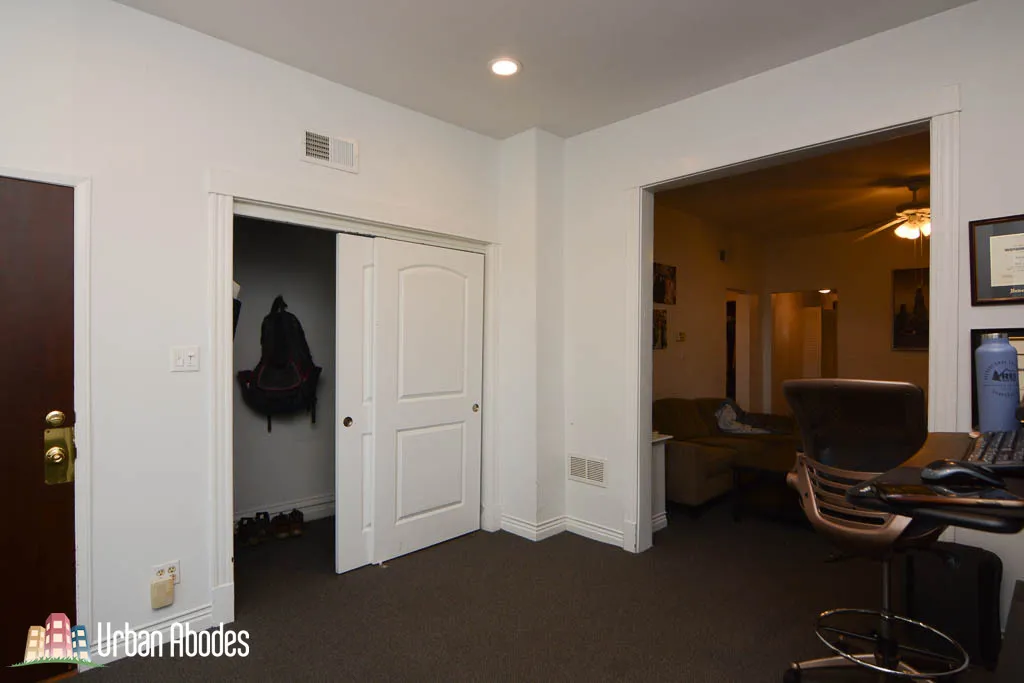 1416 W WOLFRAM ST 60657-unit#2-Chicago-IL
