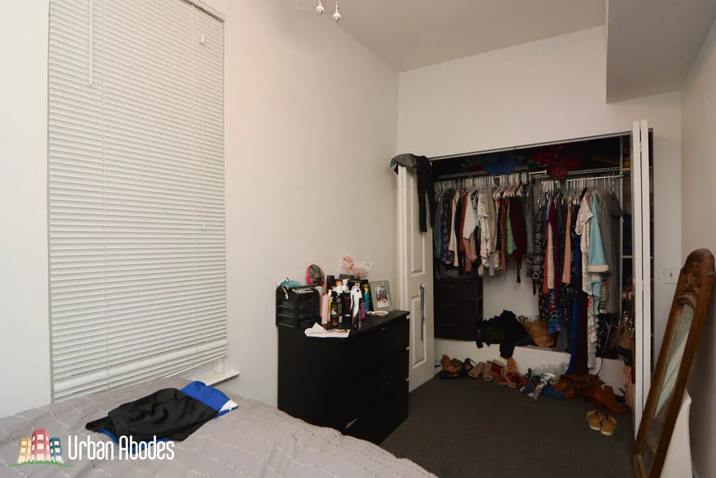 1416 W WOLFRAM ST 60657-unit#2-Chicago-IL