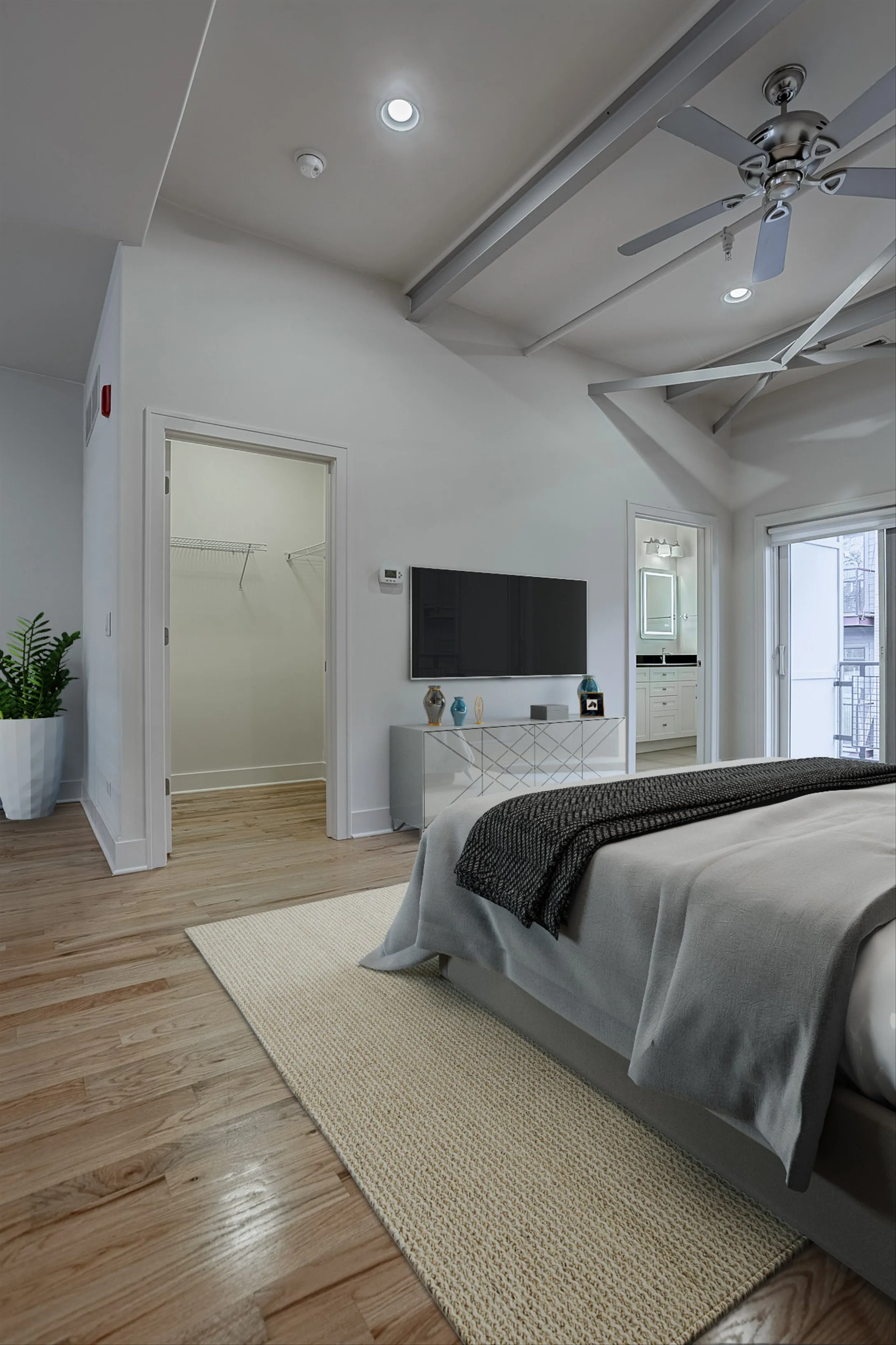 2100  GREENWOOD ST 60201-unit#0202-Evanston-IL