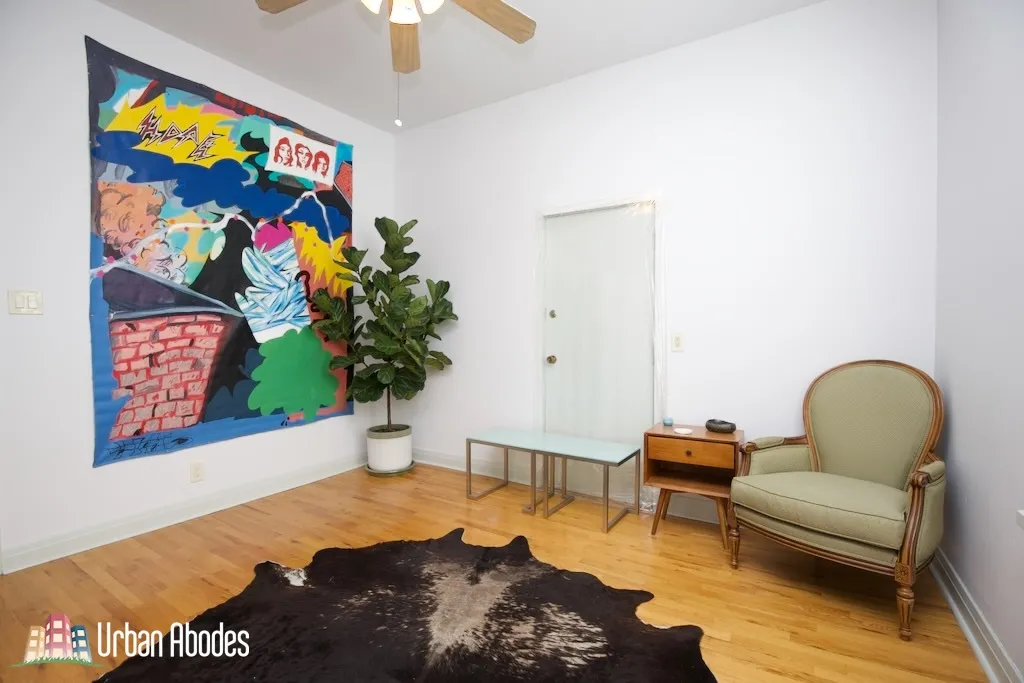 1211 W MELROSE ST 60657-unit#3-Chicago-IL