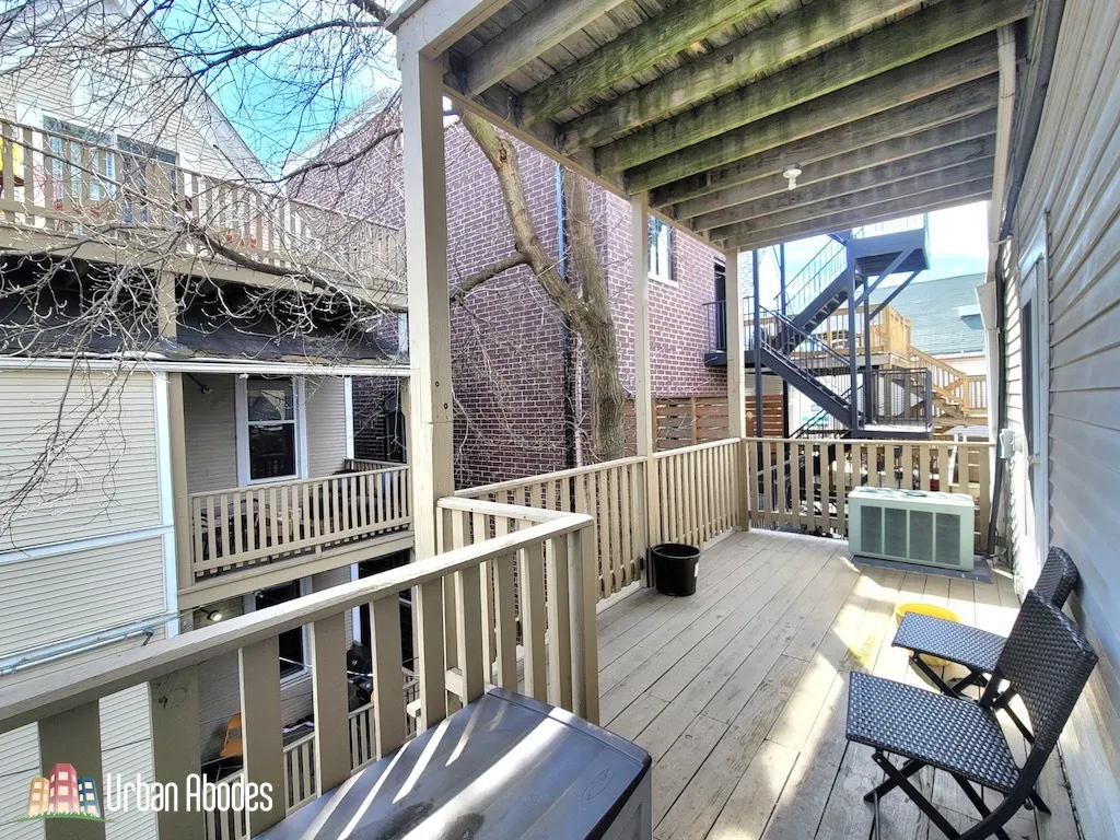 1211 W MELROSE ST 60657-unit#3-Chicago-IL