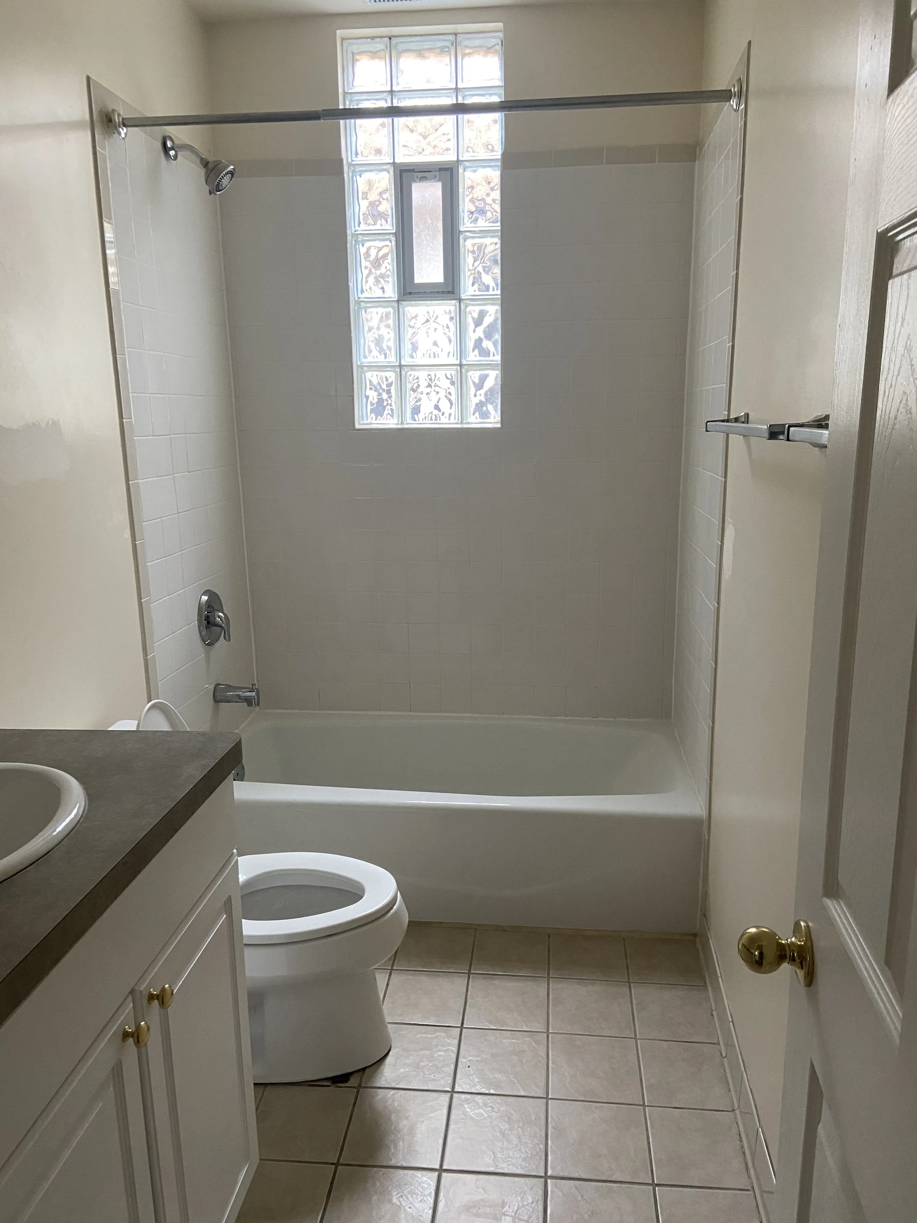 644 W GRACE ST 60613-unit#3-Chicago-IL