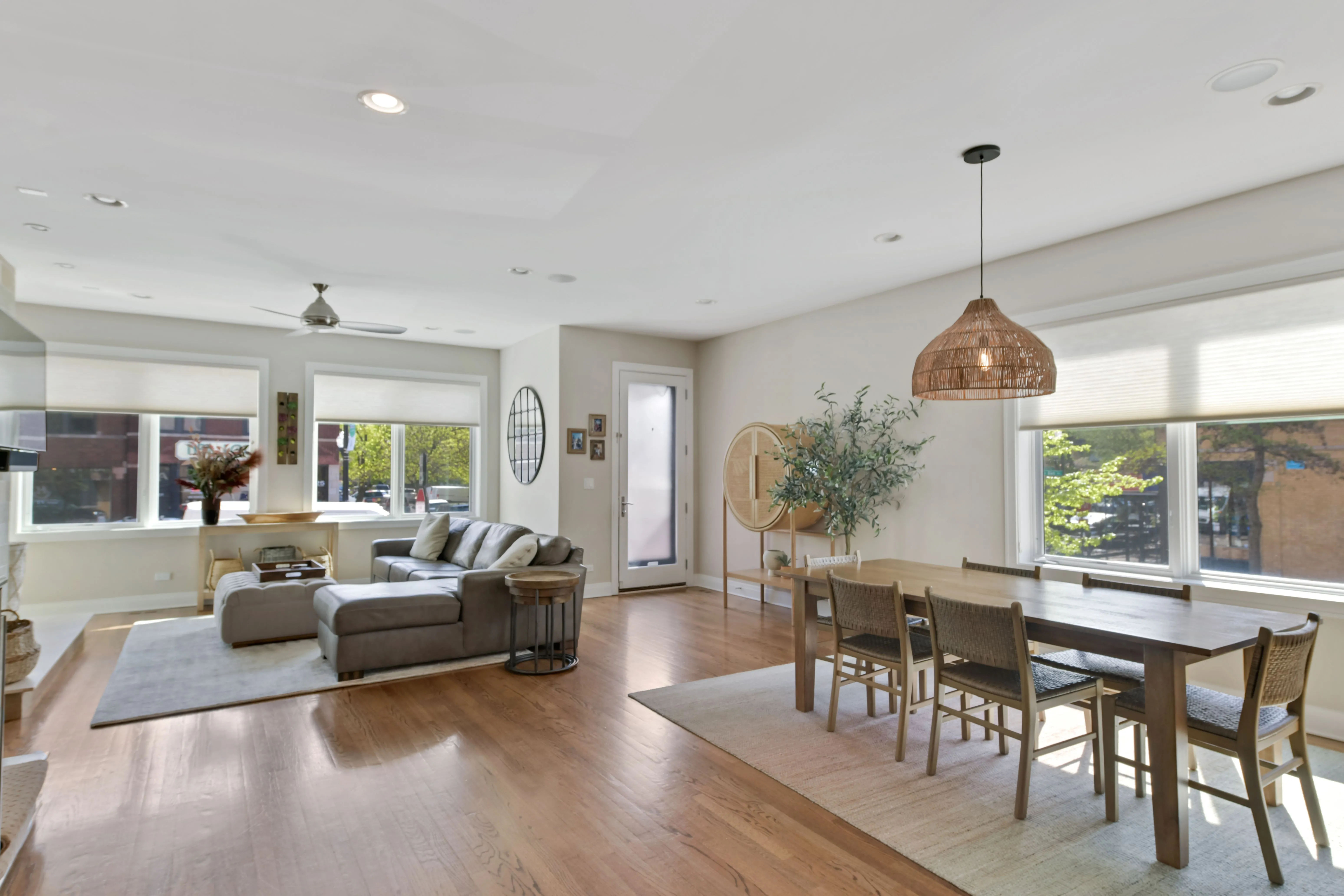 2224 W ROSCOE ST 60618-unit#A-Chicago-IL