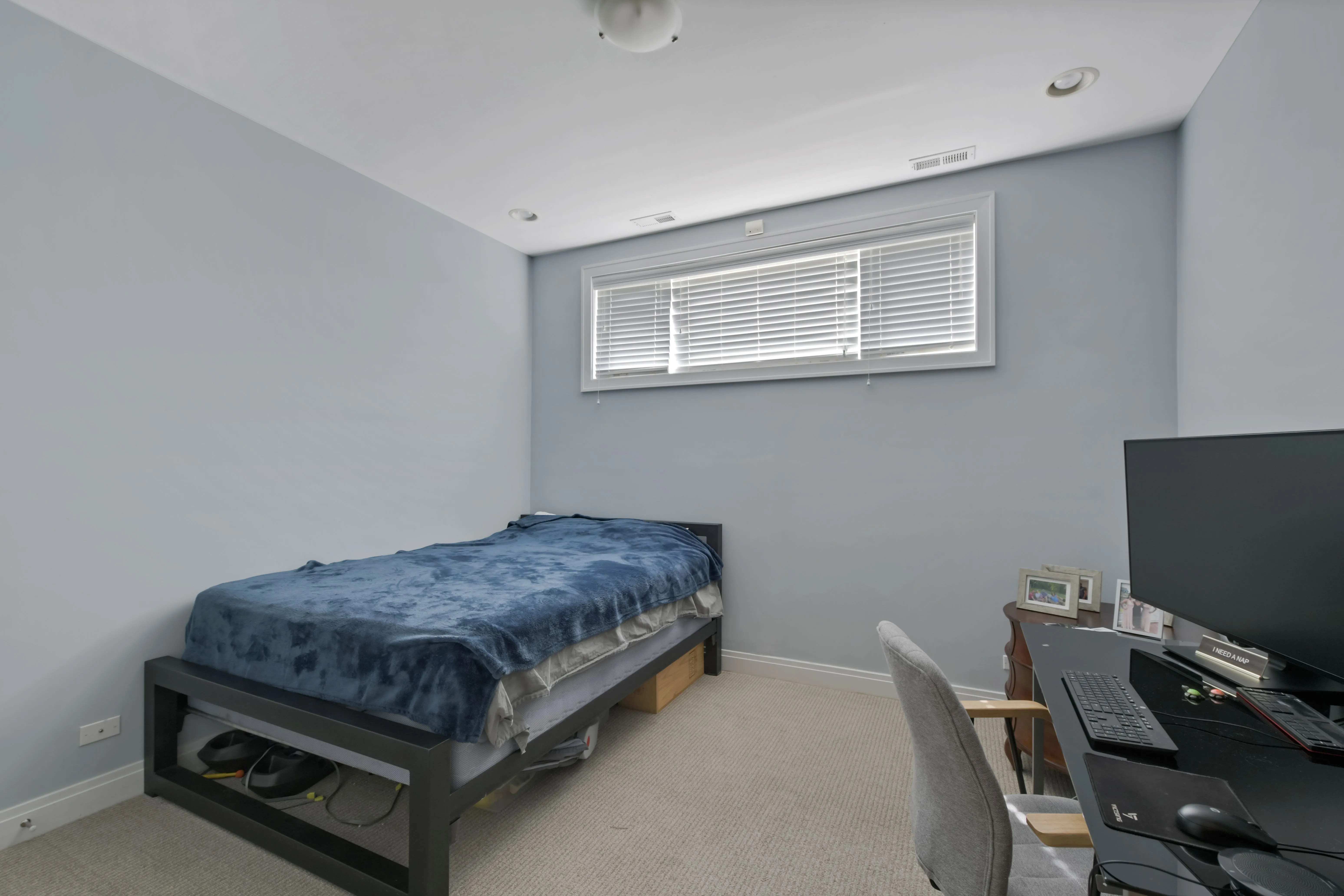 2224 W ROSCOE ST 60618-unit#A-Chicago-IL