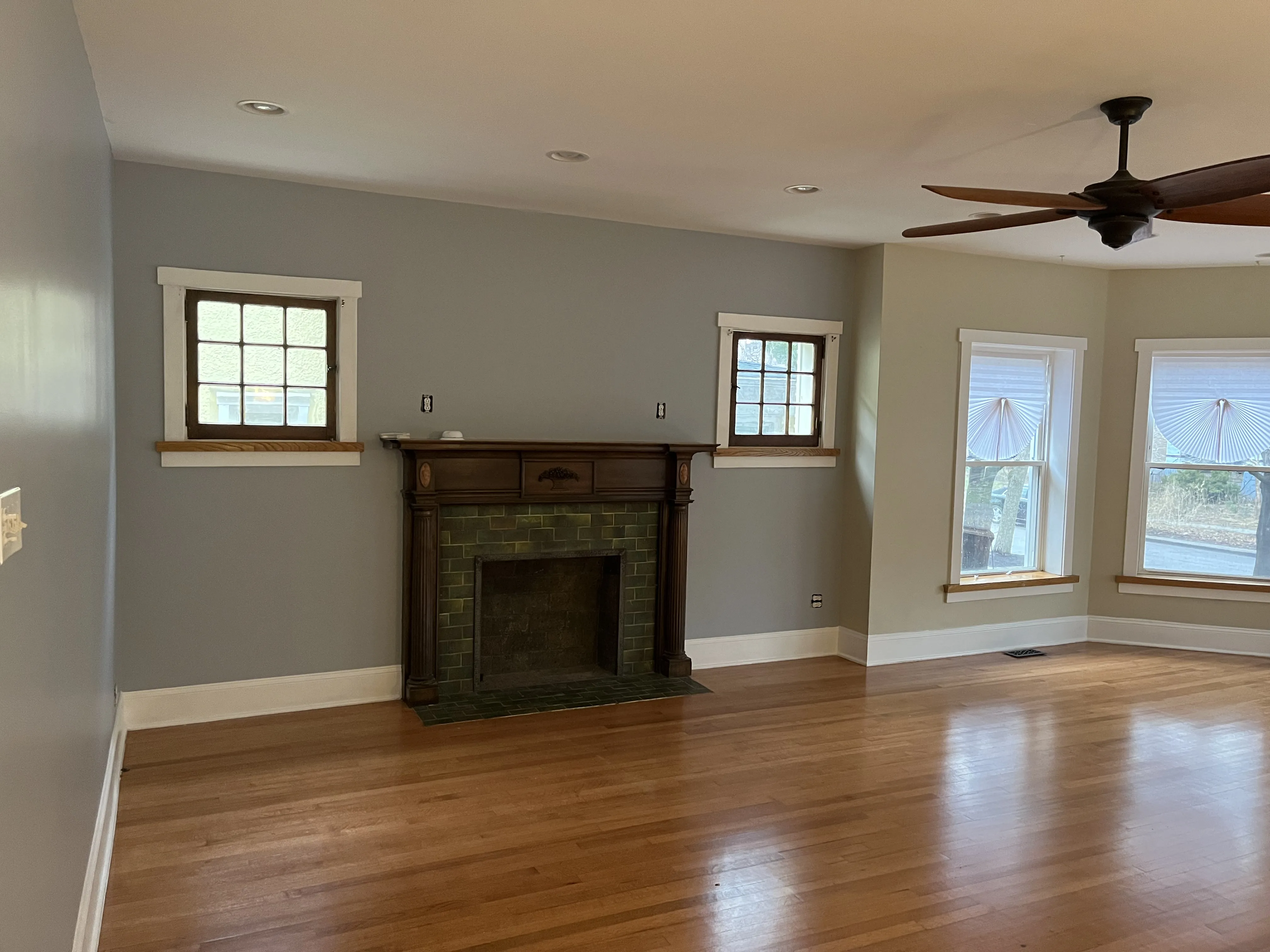 1521 W JUNEWAY TER 60626-unit#1-W-Chicago-IL