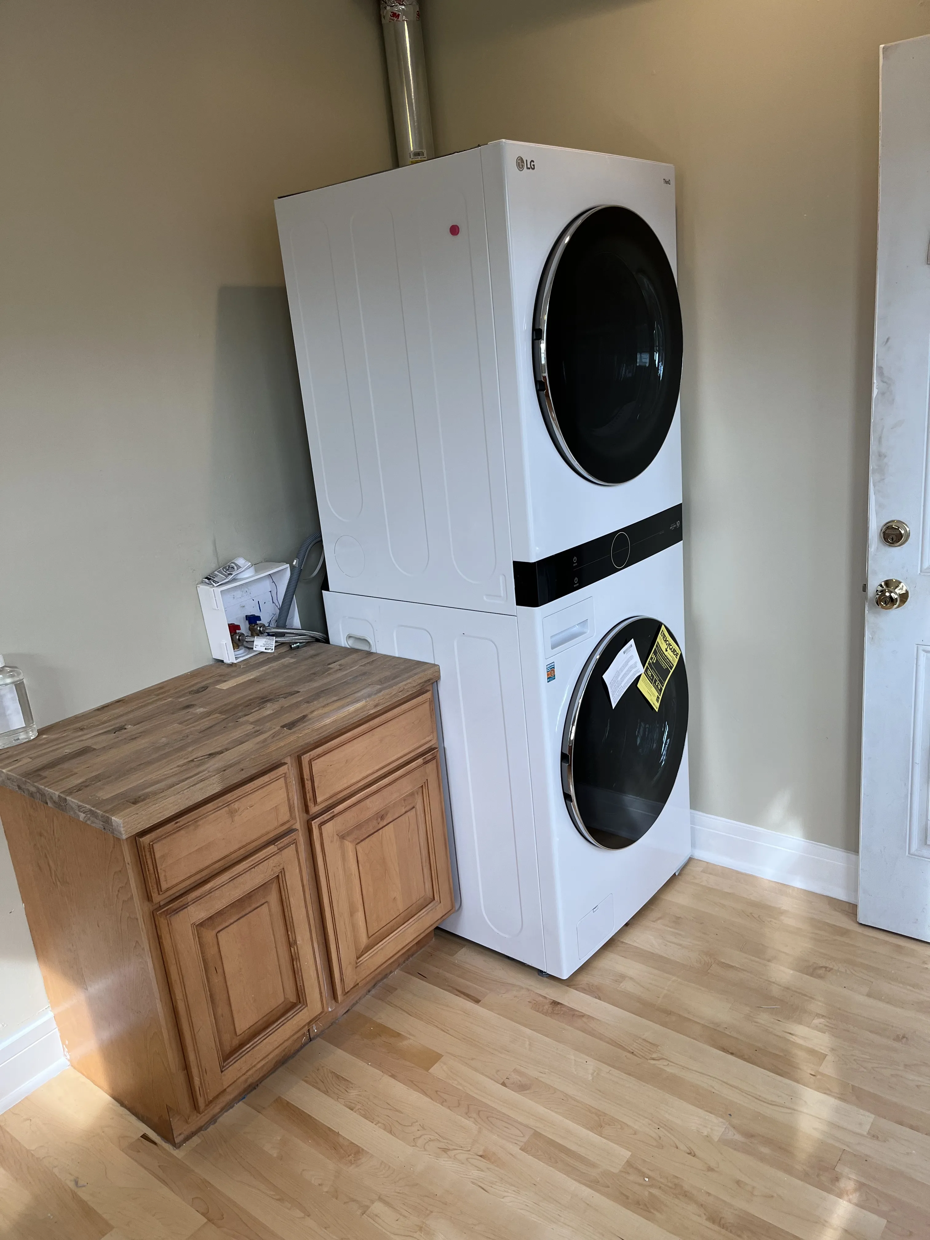 1521 W JUNEWAY TER 60626-unit#1-W-Chicago-IL