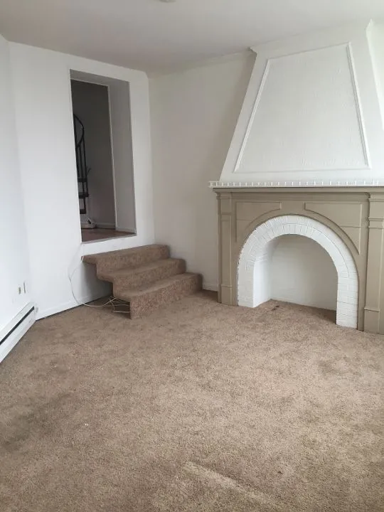 640 W BRIAR PL 60657-unit#101-Chicago-IL