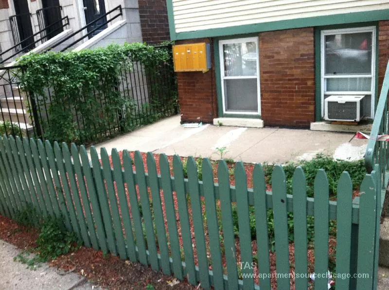 2538 N SOUTHPORT AVE 60614-unit#2R-Chicago-IL