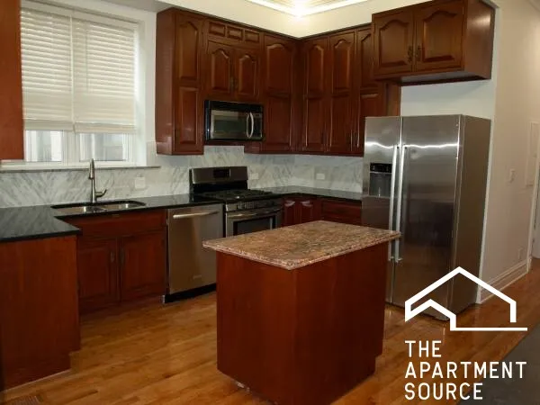 3152 N PINE GROVE AVE 60657-unit#1-Chicago-IL