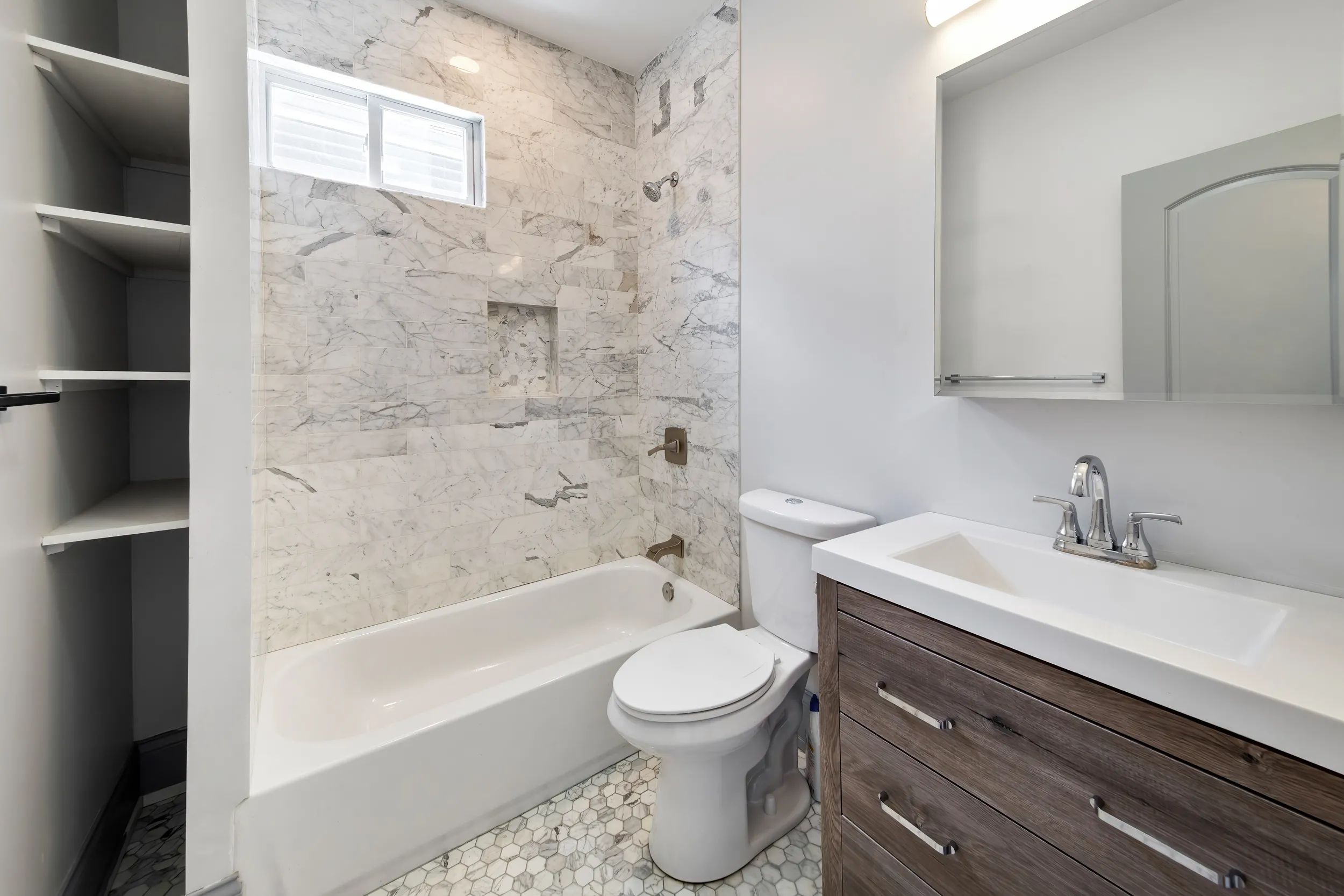 1850 N WASHTENAW AVE 60647-unit#2-Chicago-IL