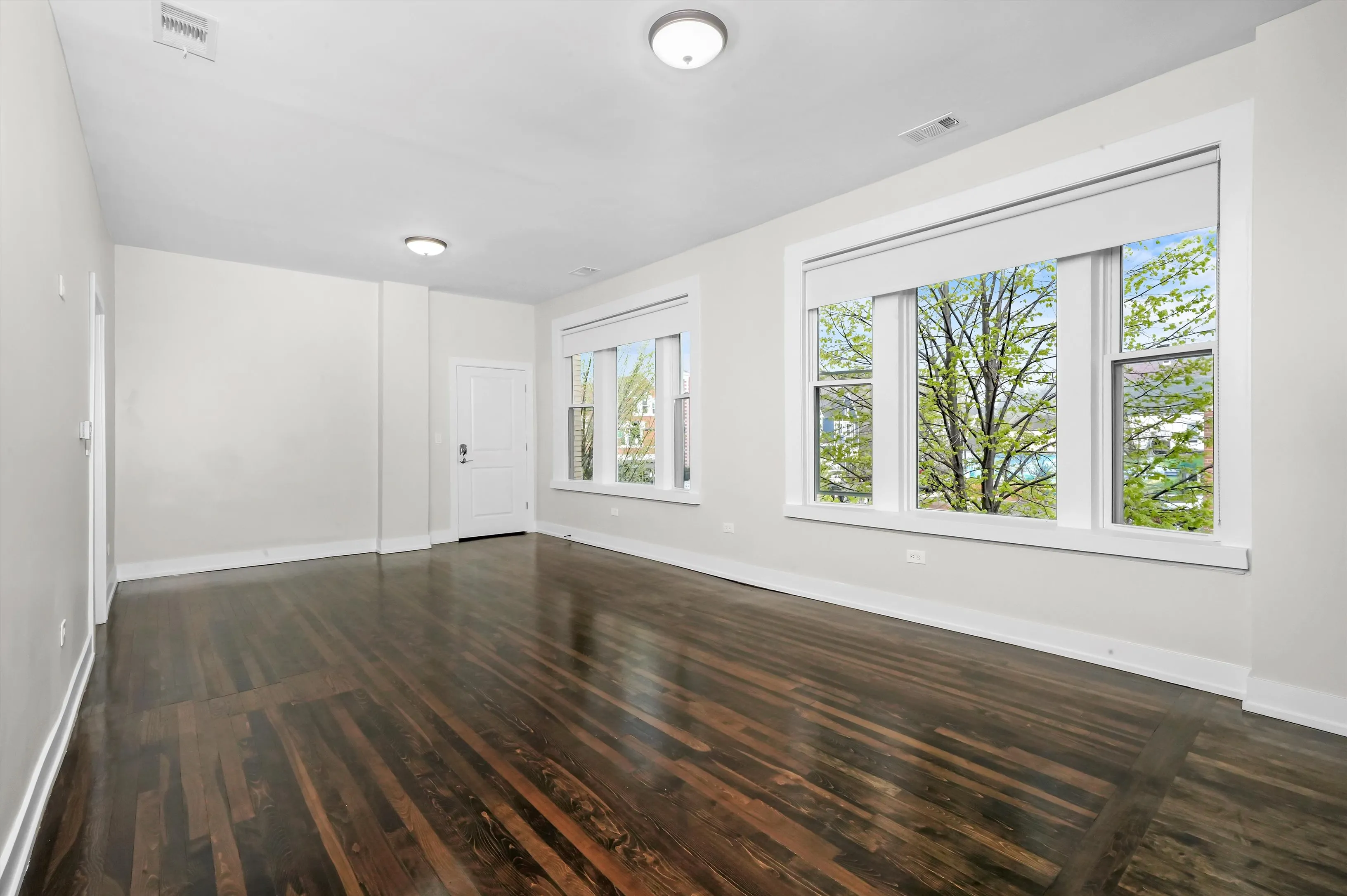3556 W BELMONT AVE 60618-unit#2R-Chicago-IL