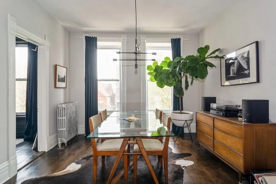 1222 N CAMPBELL AVE 60622-unit#2F-Chicago-IL