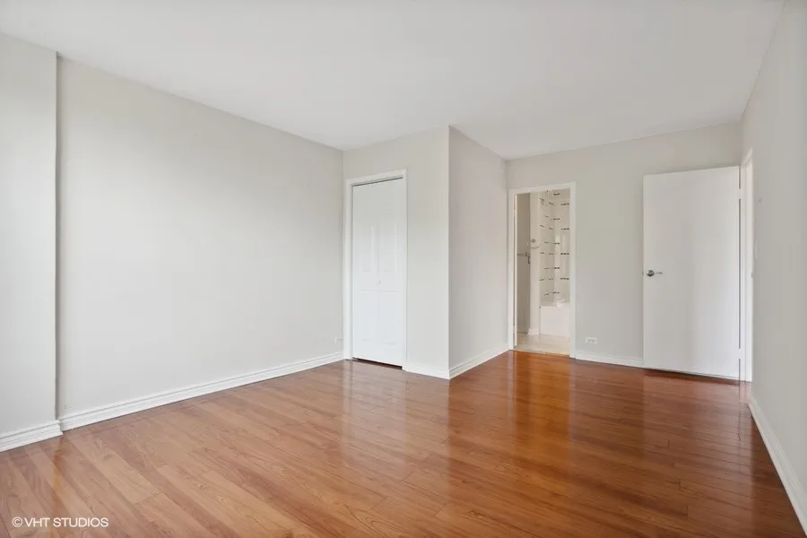 3900 N LAKE SHORE DR 60613-unit#3A-Chicago-IL