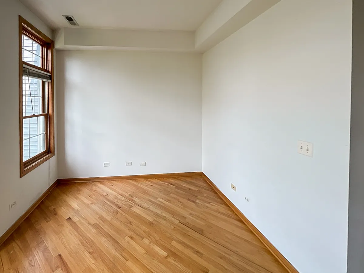 1103 W CORNELIA AVE 60657-unit#02-Chicago-IL