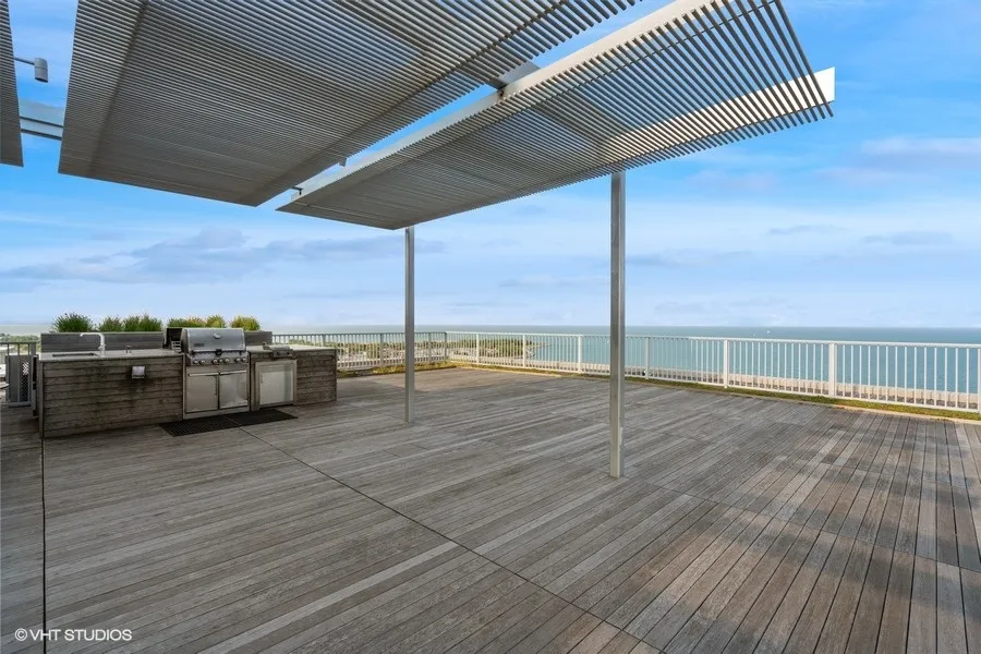 3900 N LAKE SHORE DR 60613-unit#3A-Chicago-IL