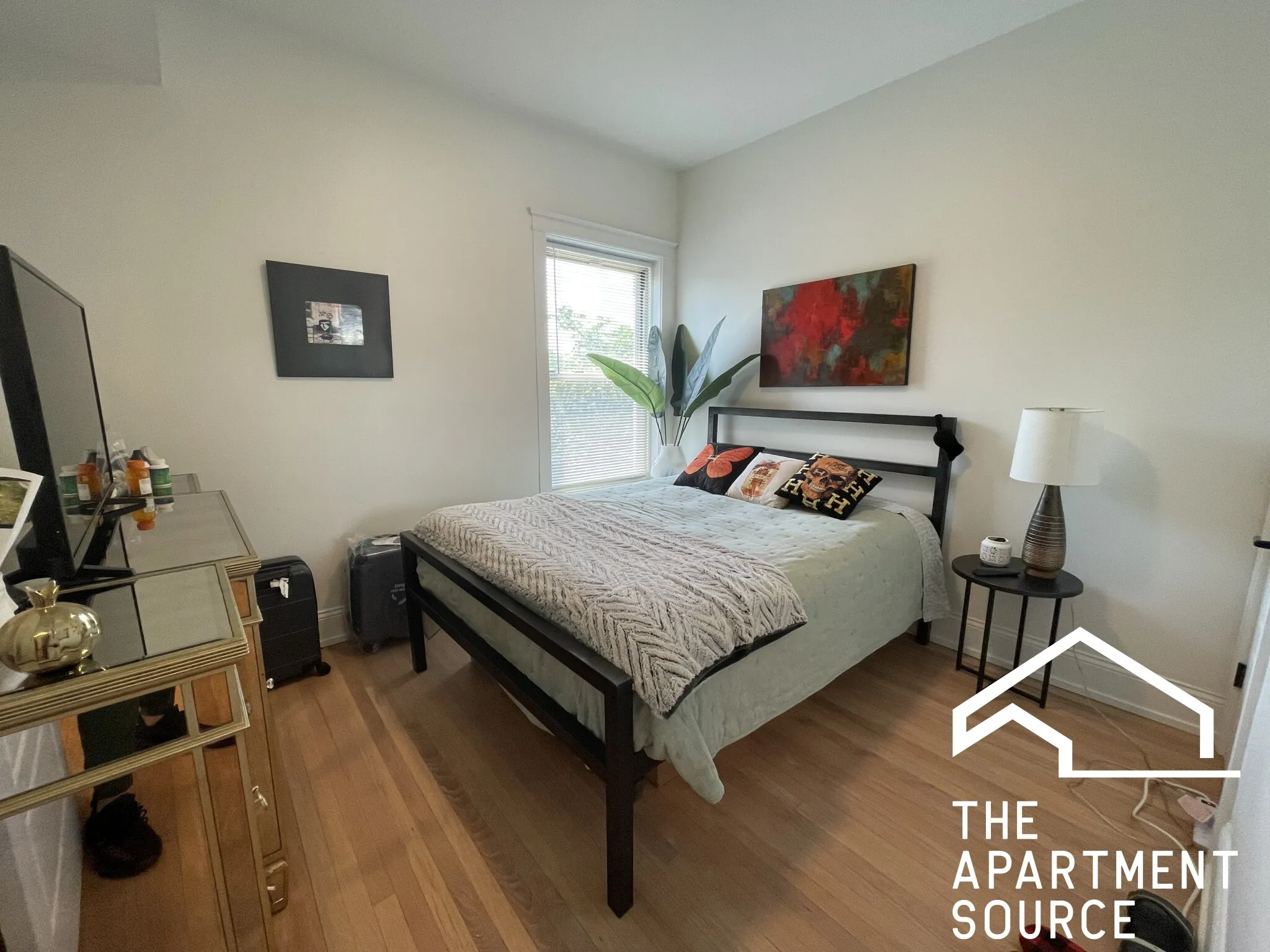 1400 W OLIVE AVE 60660-unit#3-Chicago-IL