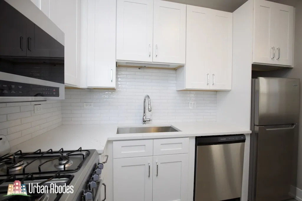 3943 N JANSSEN AVE 60613-unit#N4-Chicago-IL