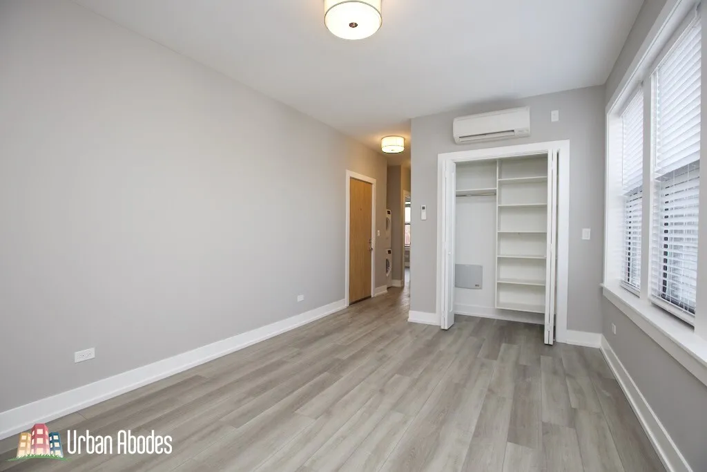 3943 N JANSSEN AVE 60613-unit#N4-Chicago-IL