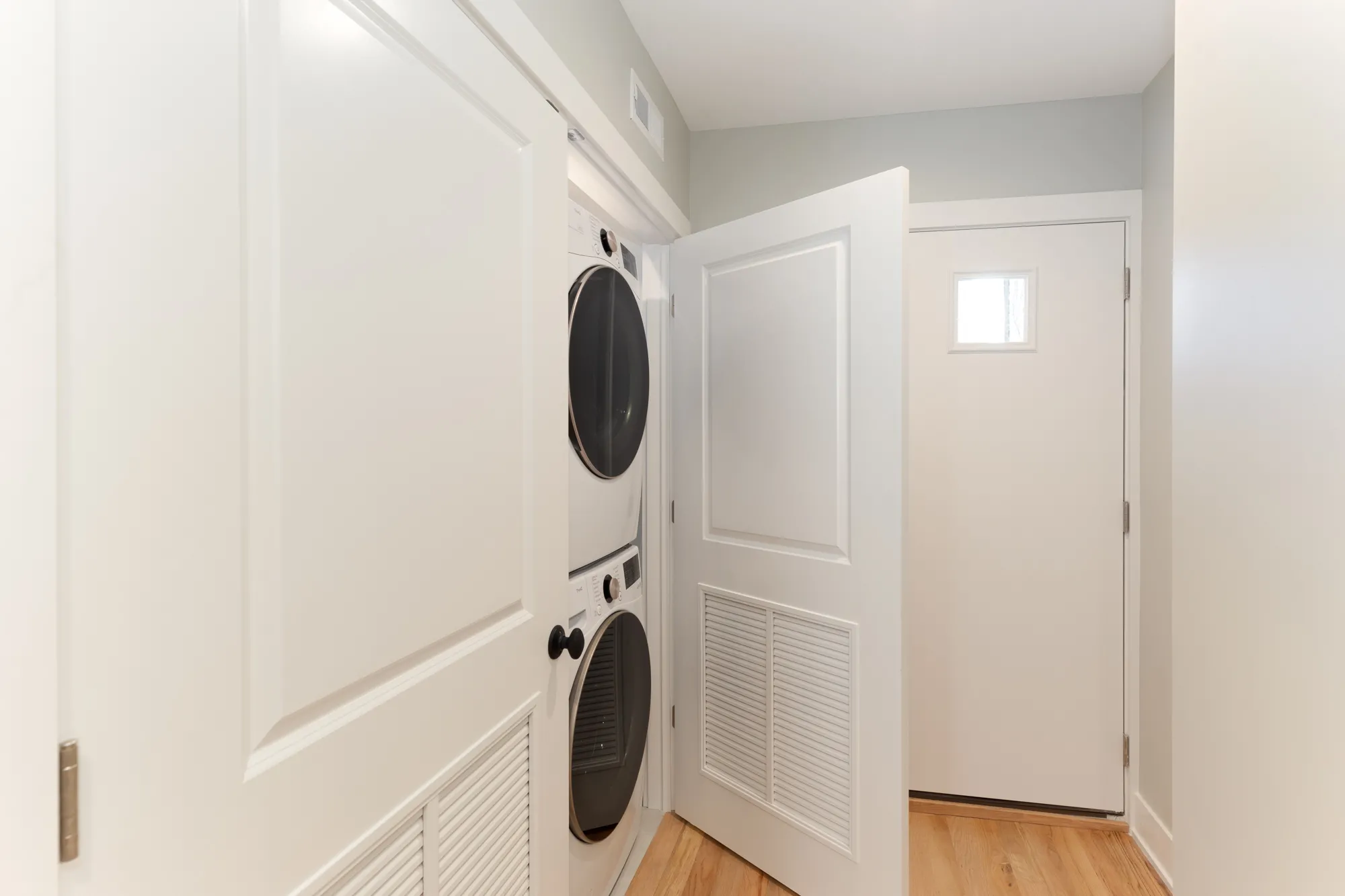 2015 W AINSLIE ST 60625-unit#3-Chicago-IL