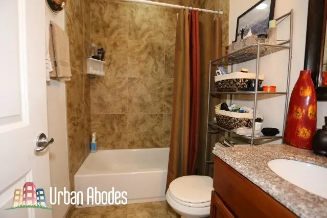 850 W FLETCHER ST 60657-unit#F2-Chicago-IL