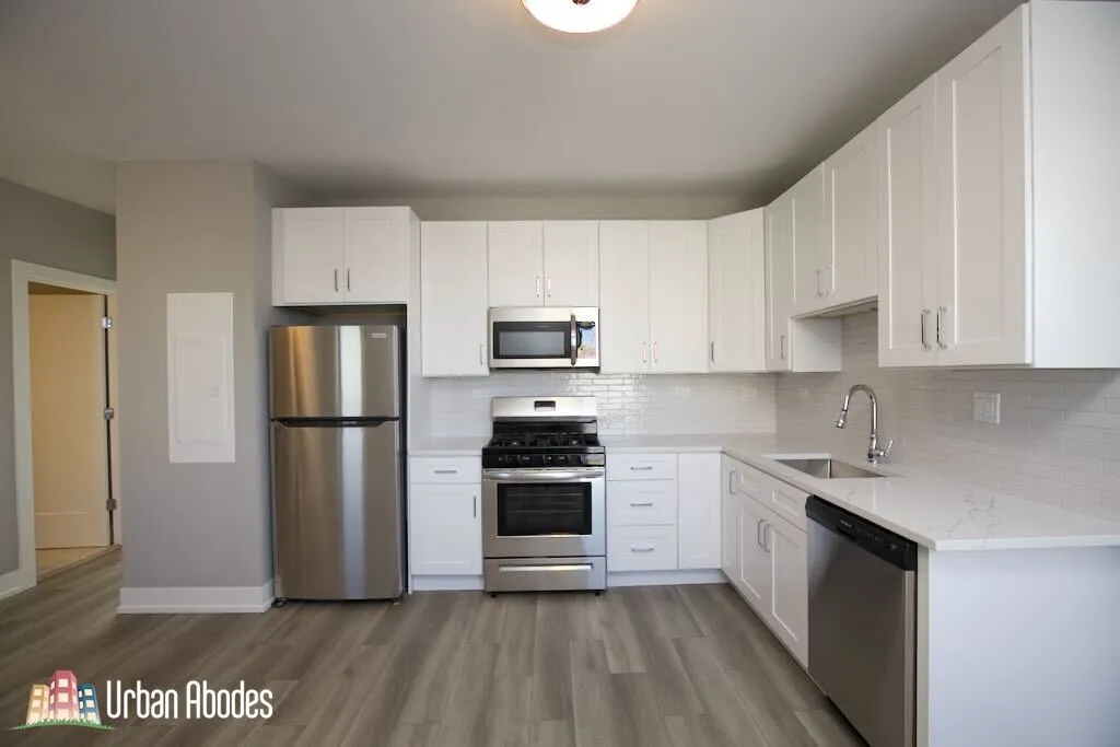 3939 N JANSSEN AVE 60613-unit#N4-Chicago-IL