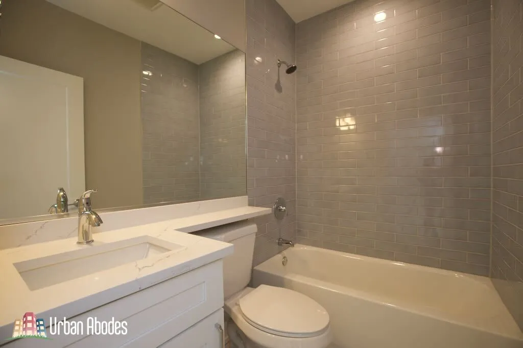 3939 N JANSSEN AVE 60613-unit#N4-Chicago-IL