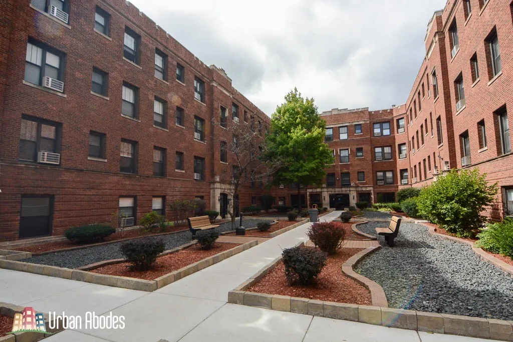 2904 N MDRED AVE 60657-unit#3i-Chicago-IL