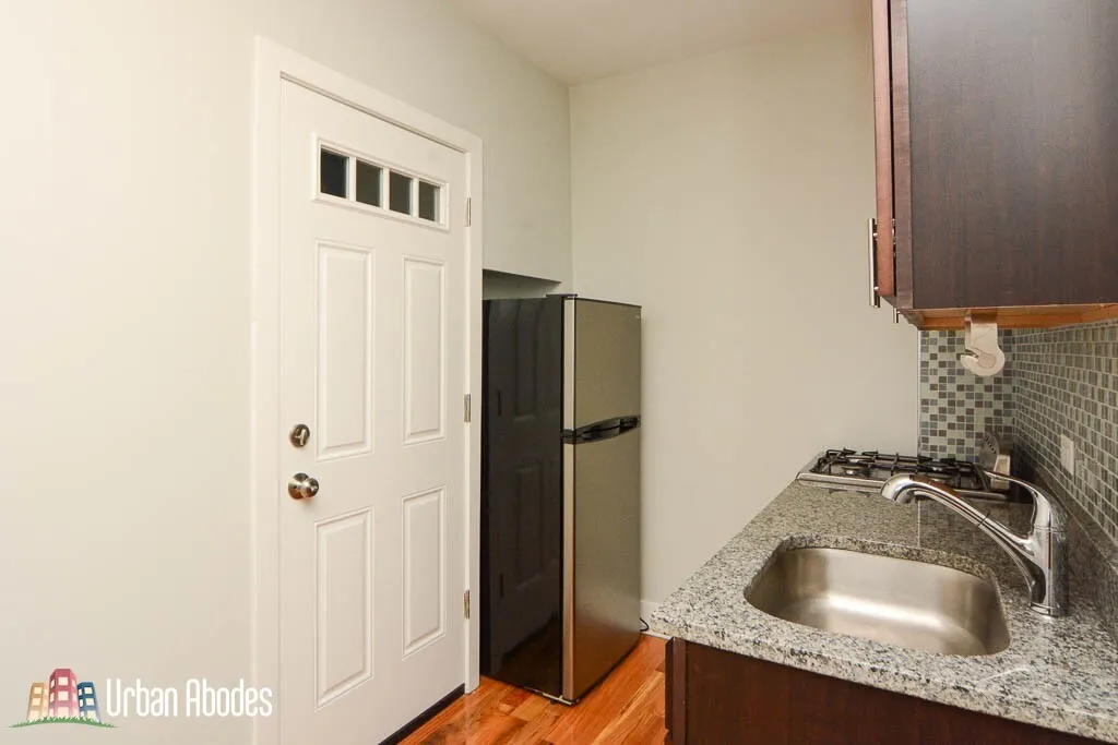 2904 N MDRED AVE 60657-unit#3i-Chicago-IL