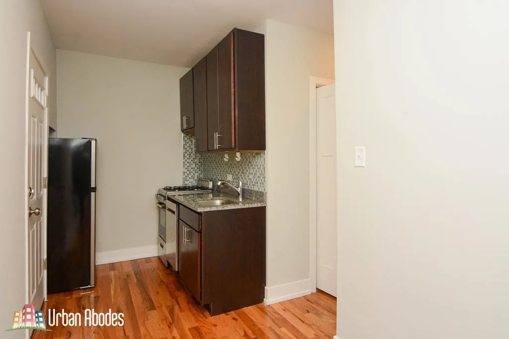 2904 N MDRED AVE 60657-unit#3i-Chicago-IL