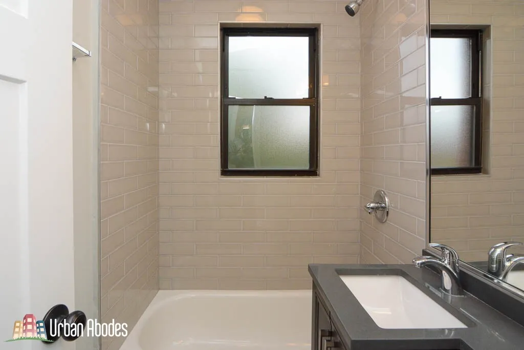 2904 N MDRED AVE 60657-unit#3i-Chicago-IL