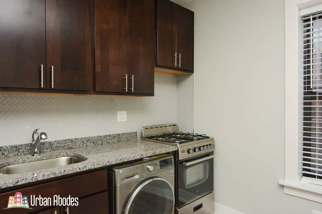 429 W BELDEN AVE 60614-unit#B206-Chicago-IL