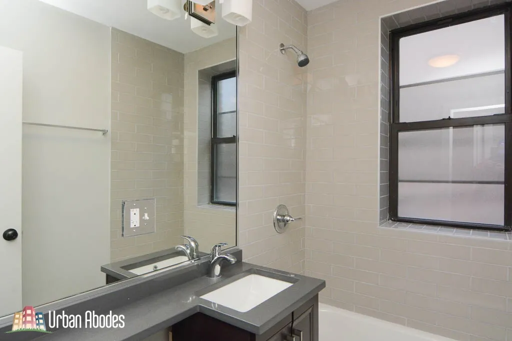 429 W BELDEN AVE 60614-unit#B206-Chicago-IL