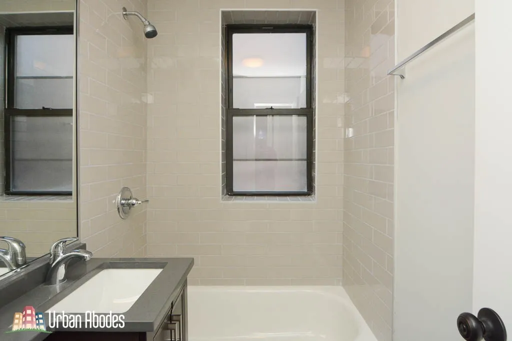 429 W BELDEN AVE 60614-unit#B206-Chicago-IL