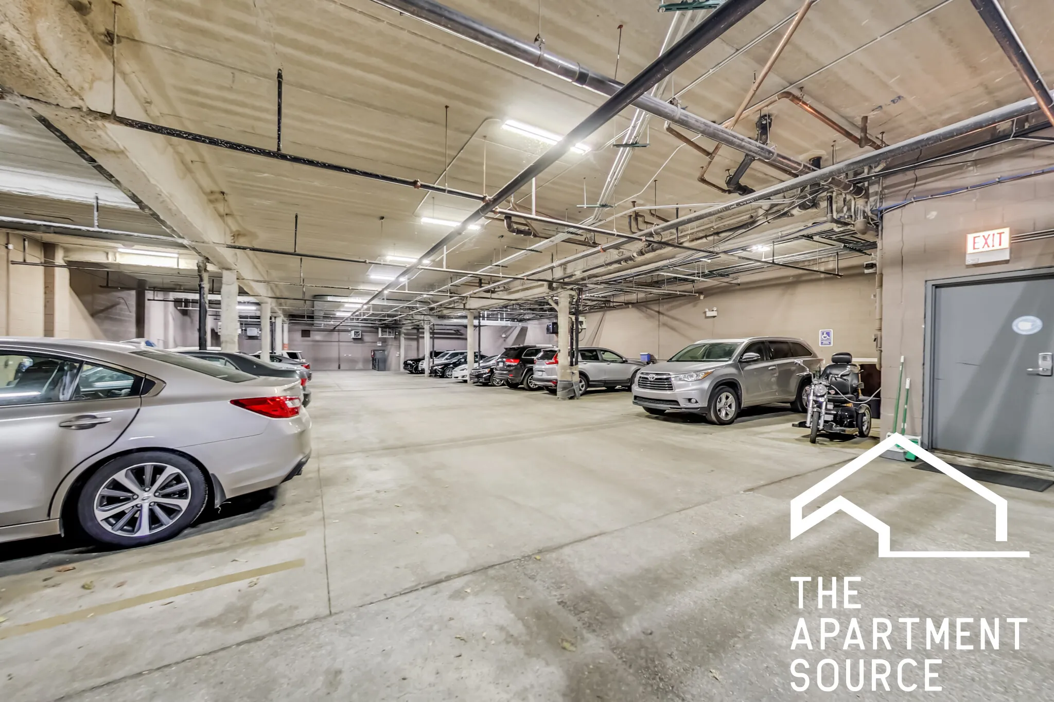 2348 N LISTER AVE 60614-unit#209-Chicago-IL