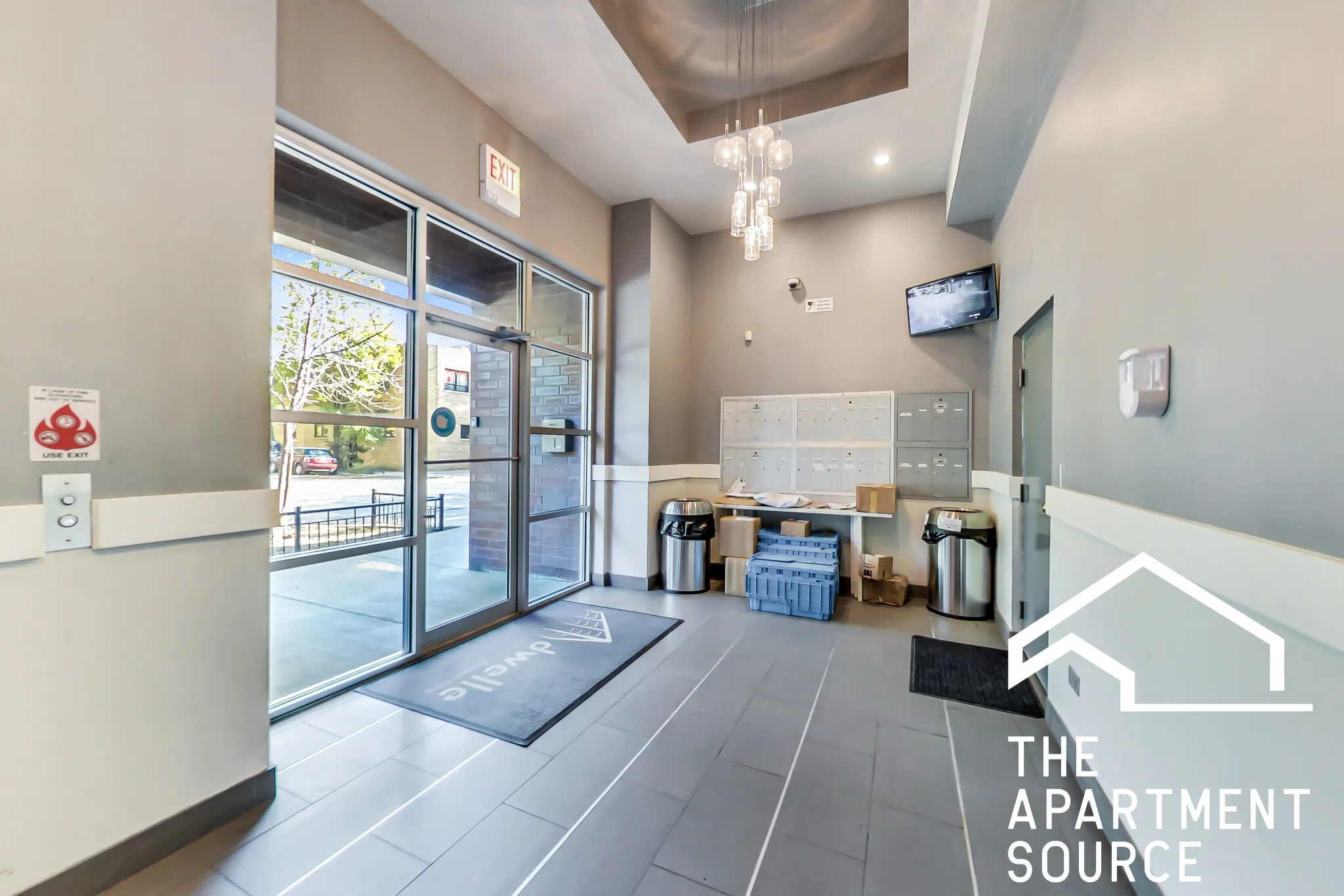 2348 N LISTER AVE 60614-unit#209-Chicago-IL