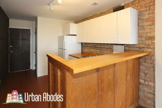 604 W SURF ST 60657-unit#3-Chicago-IL