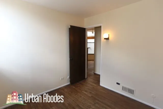 604 W SURF ST 60657-unit#3-Chicago-IL