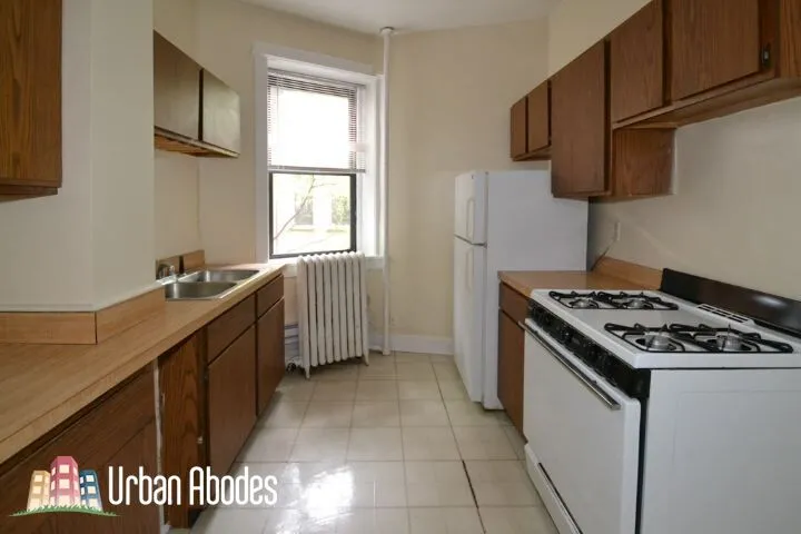 438 W BELDEN AVE 60614-unit#20-Chicago-IL
