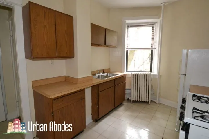 438 W BELDEN AVE 60614-unit#20-Chicago-IL