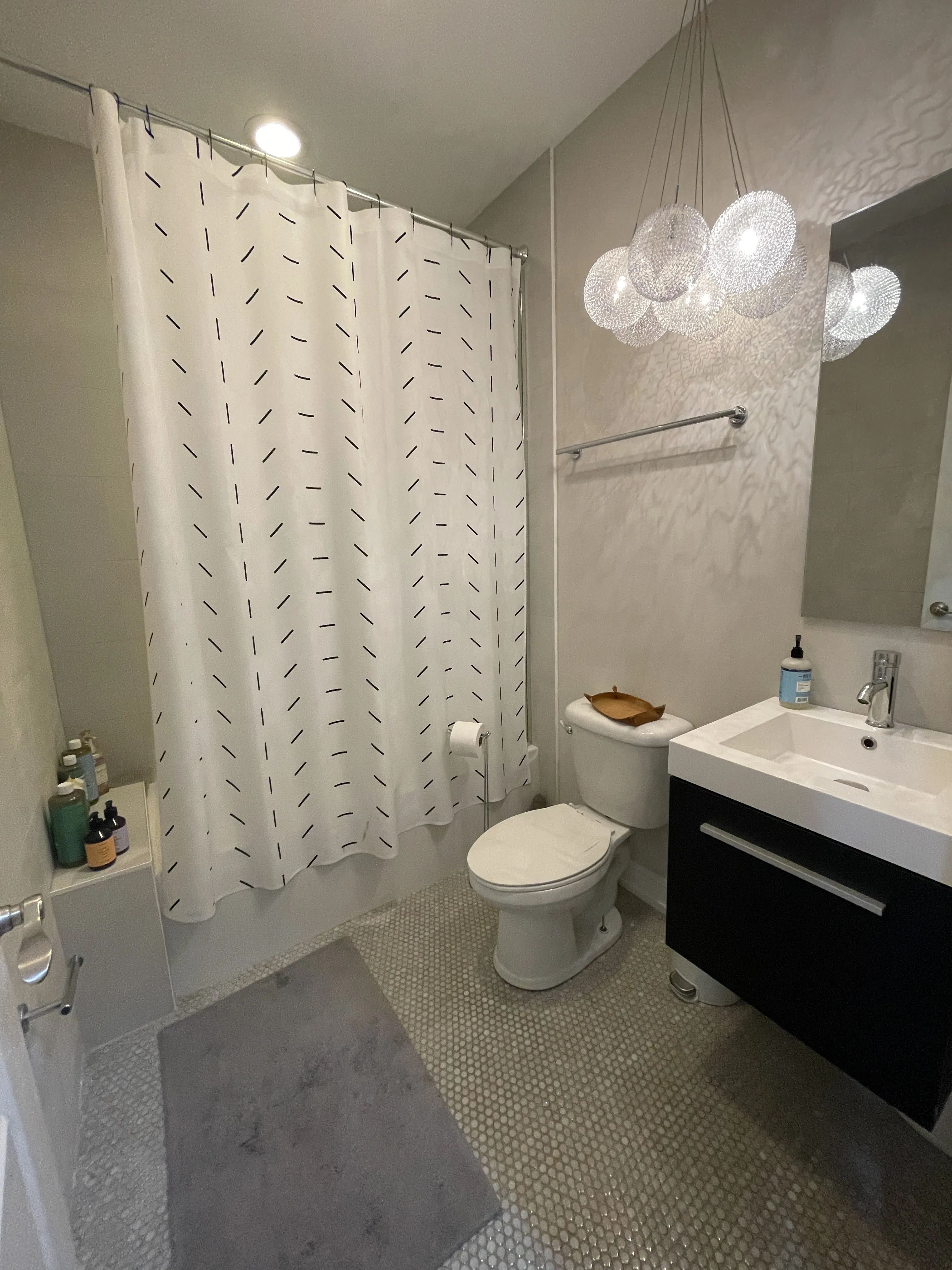 2412 W CORTLAND ST 60647-unit#1W-Chicago-IL