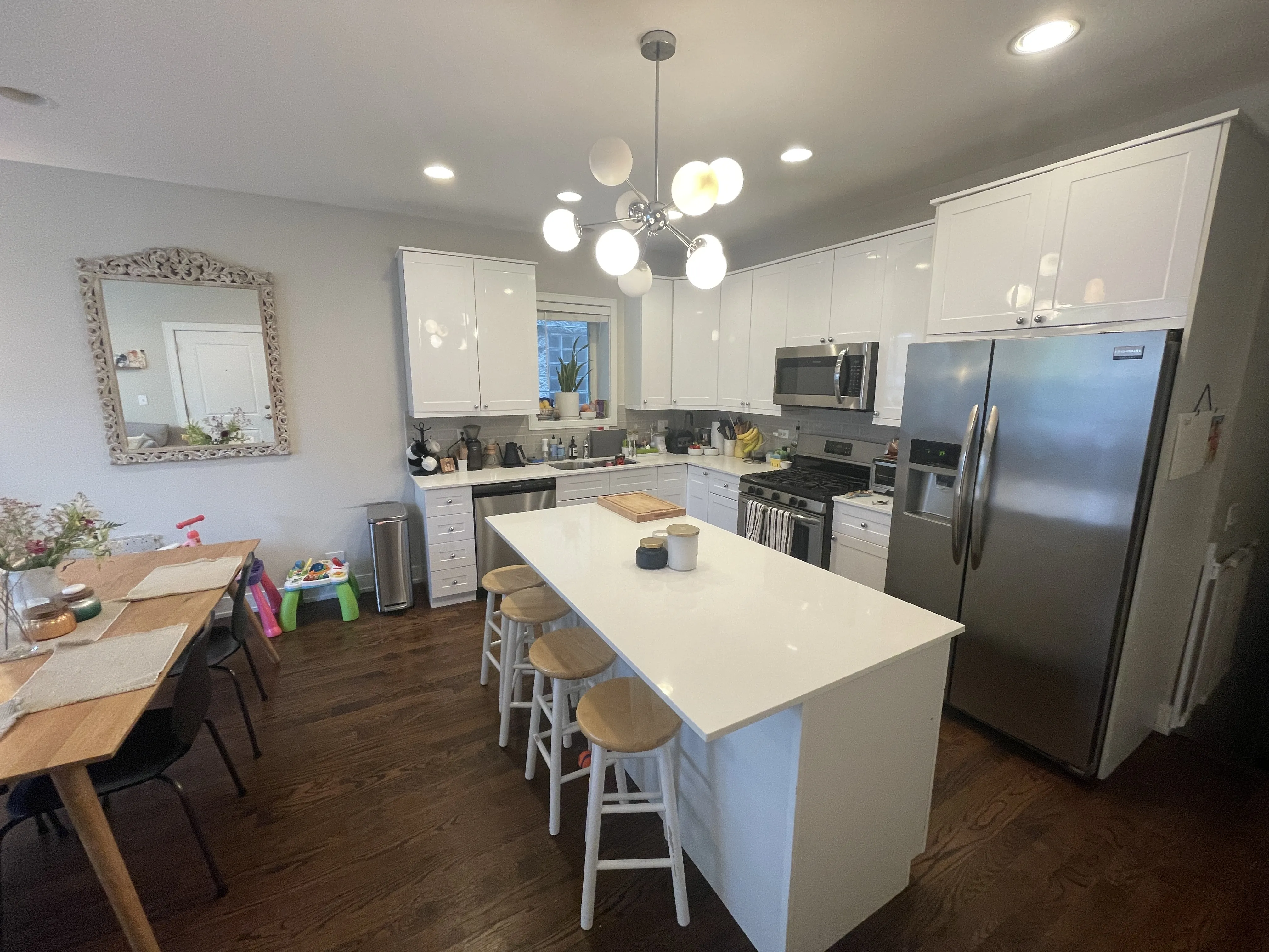 2412 W CORTLAND ST 60647-unit#1W-Chicago-IL