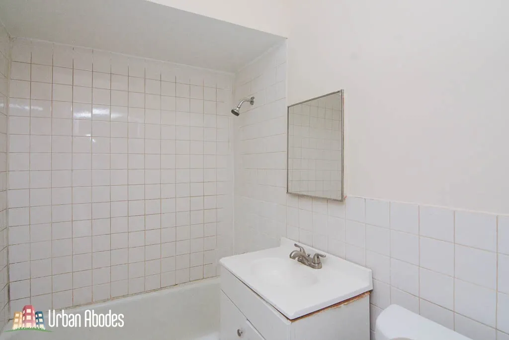 2244 W WSON AVE 60625-unit#205-Chicago-IL