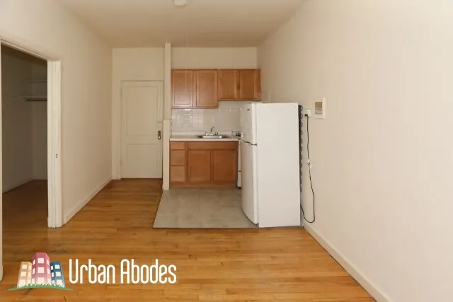 1050 W GEORGE ST 60657-unit#107-Chicago-IL