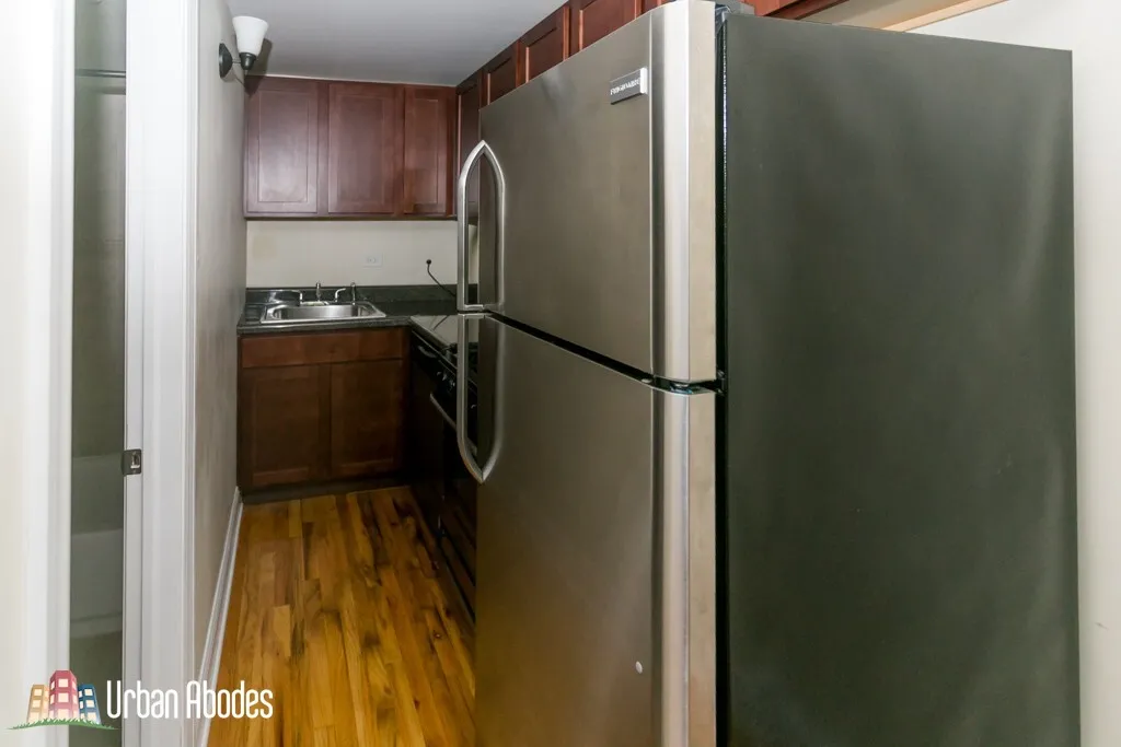 1347 N DEARBORN ST 60610-unit#100-Chicago-IL