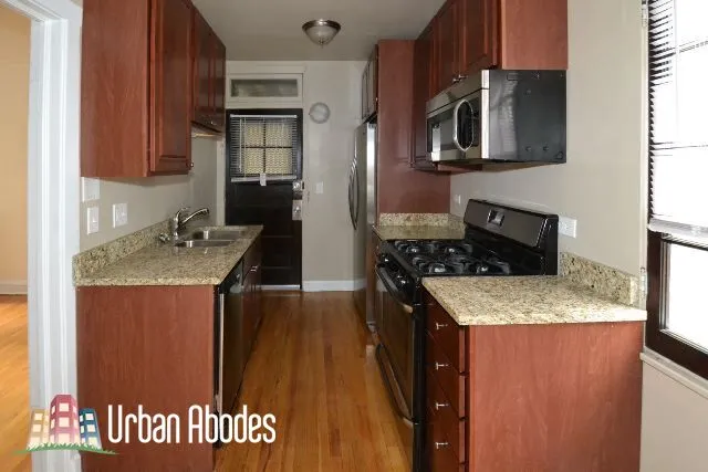 2108 W AINSLIE ST 60625-unit#E2-Chicago-IL