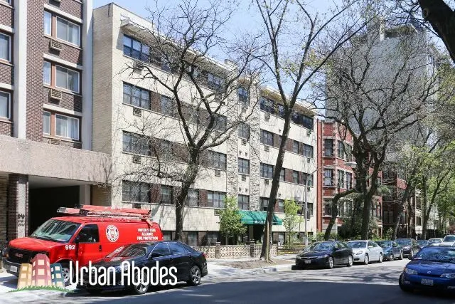 510 W BRIAR AVE 60657-unit#102-Chicago-IL