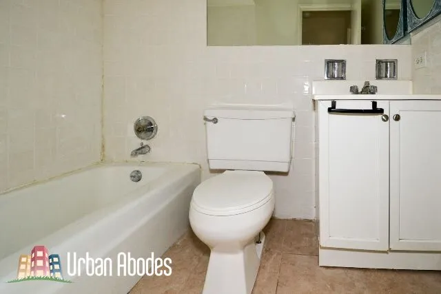 510 W BRIAR AVE 60657-unit#102-Chicago-IL