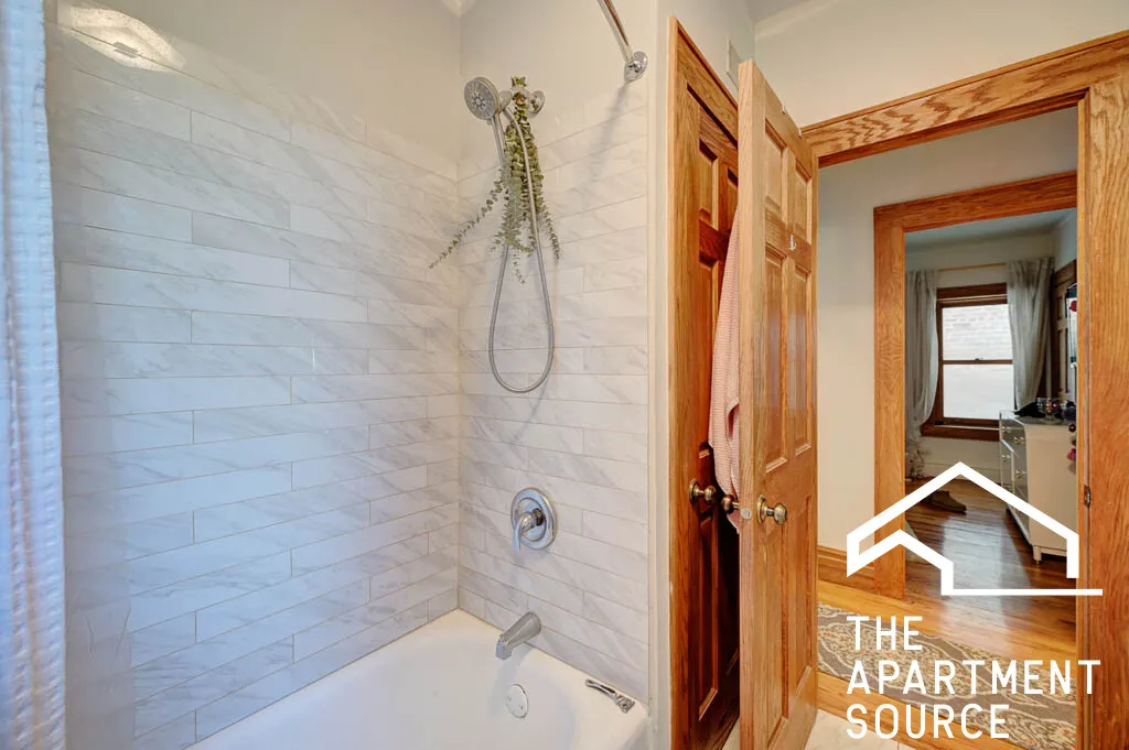 2618 N MOZART ST 60647-unit#1-Chicago-IL