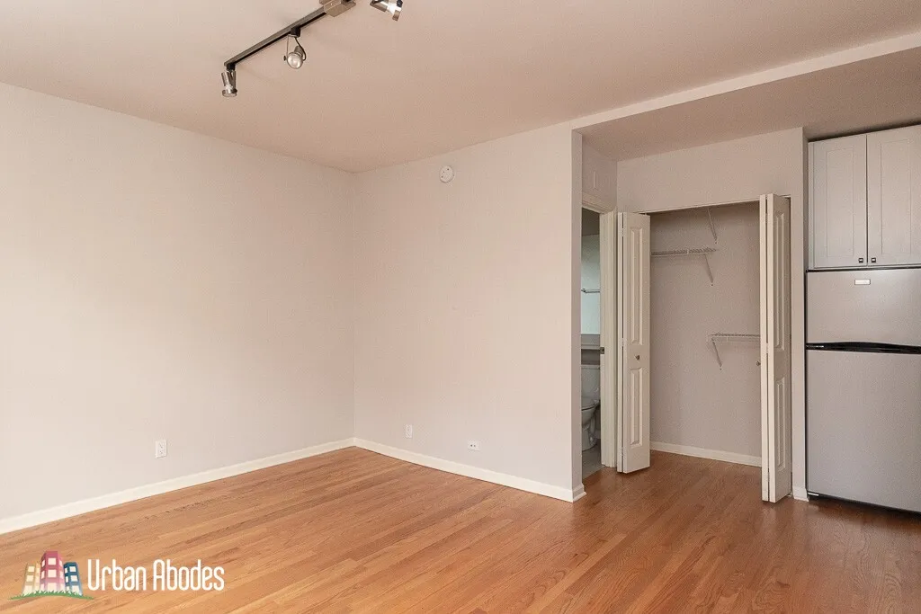 2834 W PALMER ST 60647-unit#104-Chicago-IL