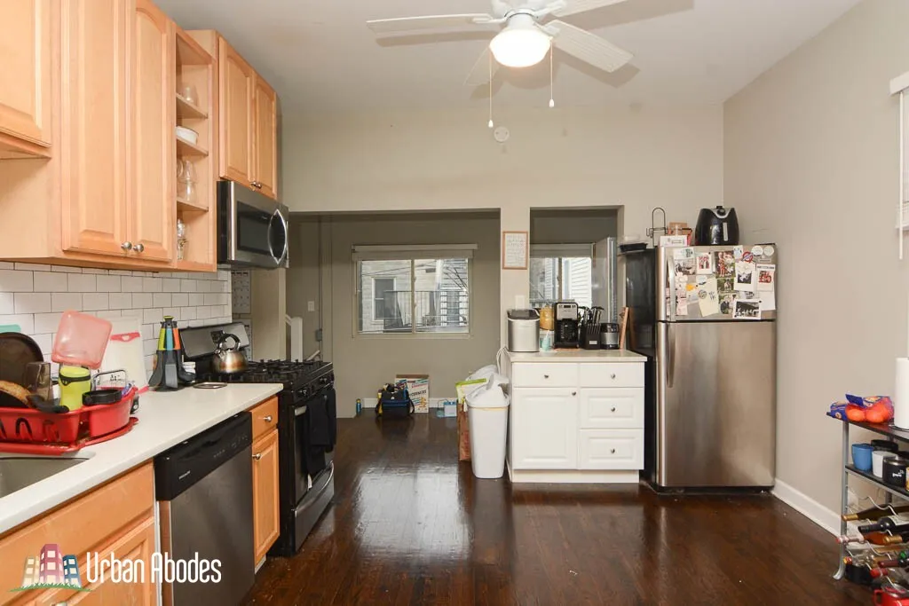 3052 N SEMINARY AVE 60657-unit#CH 2-Chicago-IL